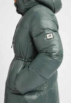 Urban Explorer Parka, Urban Chic